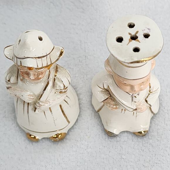 Vintage Salt Pepper Shakers 2.5" Occupied Japan Dutch Couple Baker Gold Detail - Picture 7 of 14